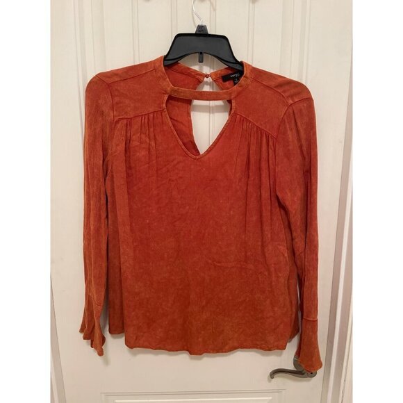 Very‎ J Women's sz S leather look Burnt Orange Long Bell Cuff Sleeve Fall Top - Picture 1 of 11